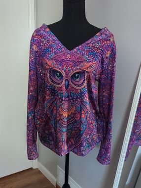 Vibrant Purple Owl Print V-Neck Long Sleeve Top Large